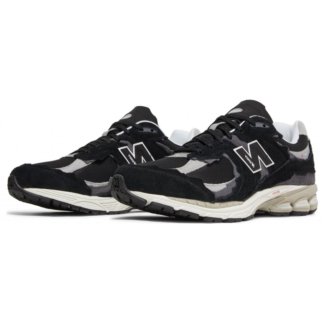 New Balance 2002R Protection Pack Black