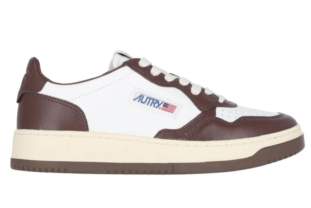 sneakers lab