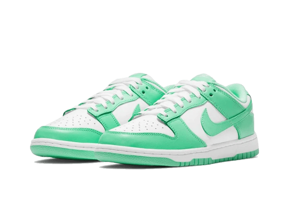 Dunk Low Green Glow | דאנק נמוכות