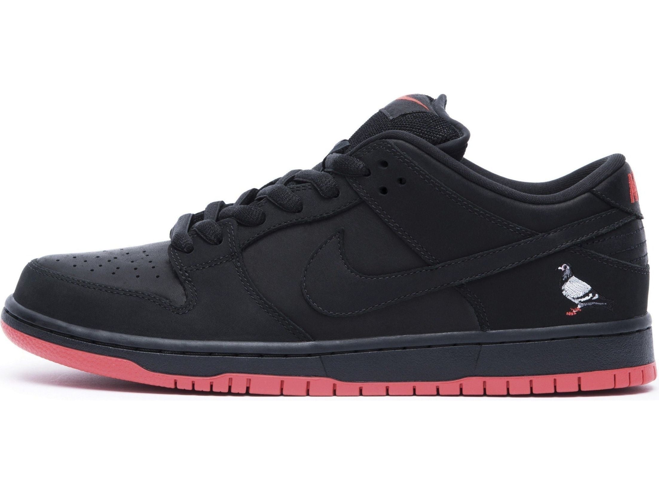 Dunk Low SB Black Pigeon | דאנק נמוכות